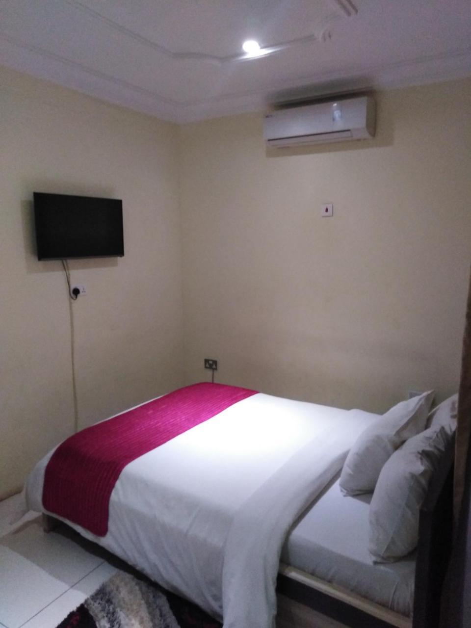 Jobyco Hotel Santeo المظهر الخارجي الصورة