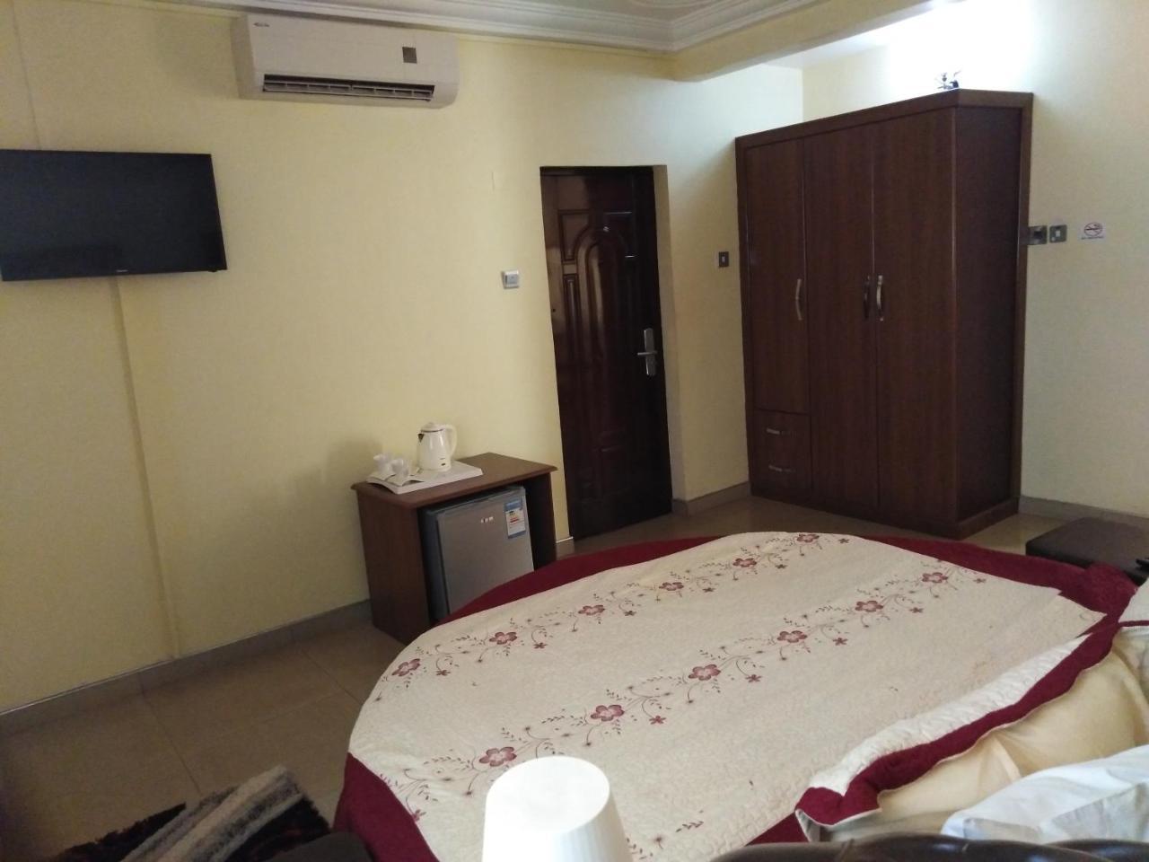 Jobyco Hotel Santeo المظهر الخارجي الصورة