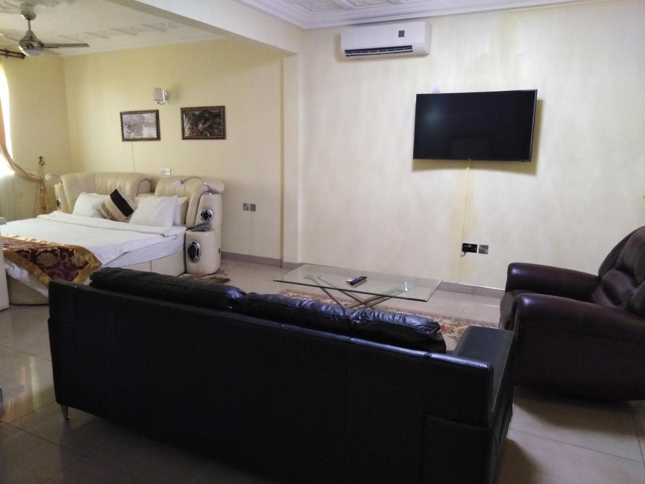 Jobyco Hotel Santeo المظهر الخارجي الصورة